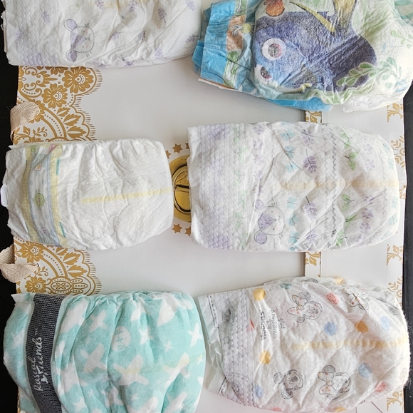 Multibrand Baby Diaper box - Picture 3 of 10